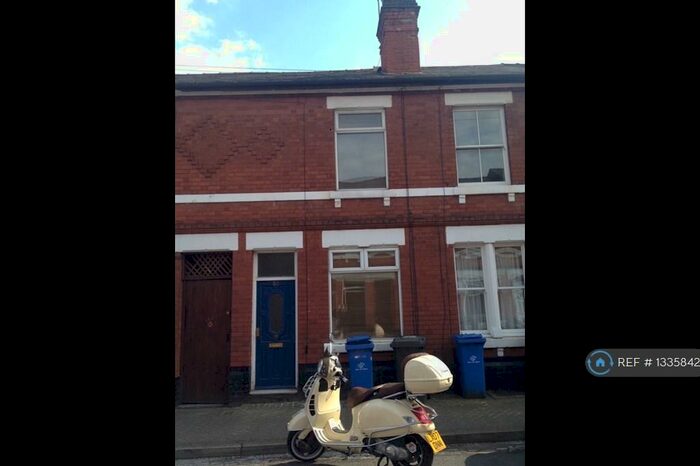 2 Bedroom Terraced House To Rent In King Alfred Street, Derby, DE22