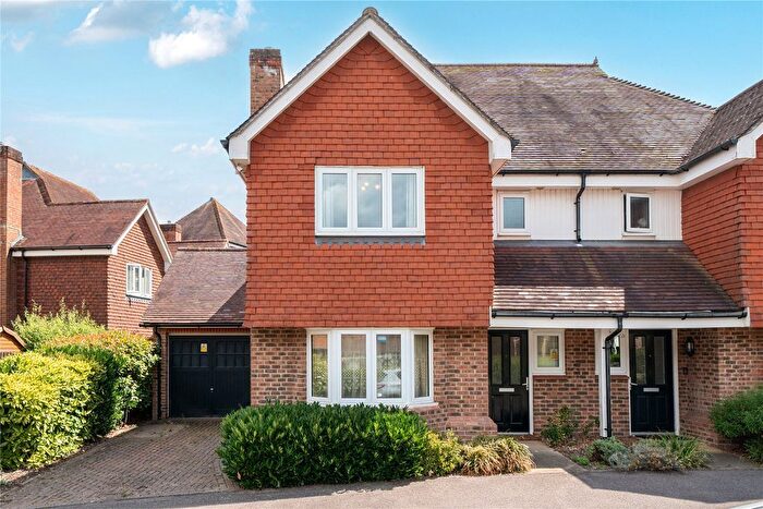 3 Bedroom Semi-Detached House For Sale In Guildford, Surrey, GU2