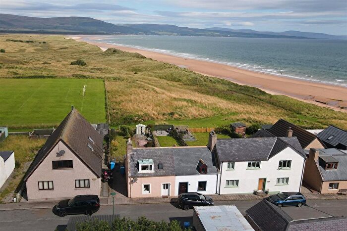 2 Bedroom End Of Terrace House For Sale In Back Street, Embo, Sutherland, IV25