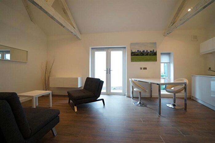 1 Bedroom Apartment To Rent In Pen Parc, Bangor, LL57