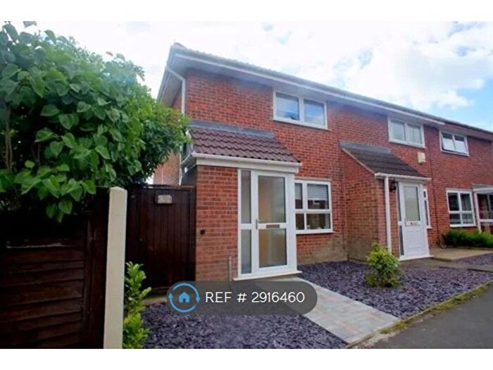 2 Bedroom Semi-Detached House To Rent In Kingston Court, Ilkeston, DE7