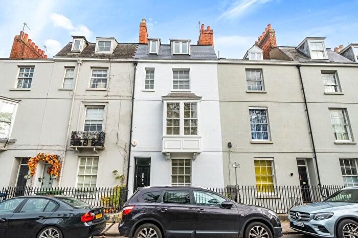 5 Bedroom Terraced House To Rent In Walton Street, Jericho, OX1
