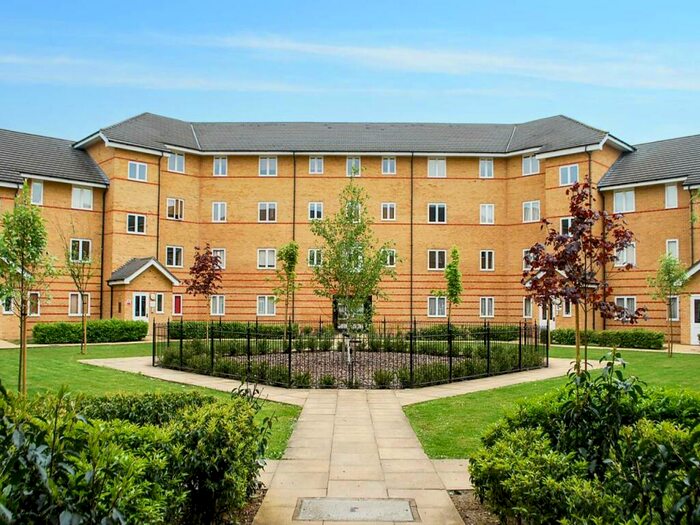 1 Bedroom Flat To Rent In Heath Court, New Eltham, London, SE9