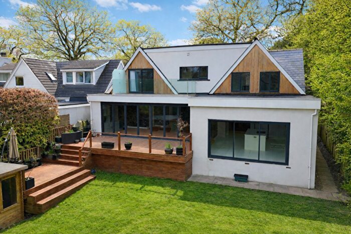 5 Bedroom Detached House For Sale In Hinton Wood Avenue, Christchurch, BH23