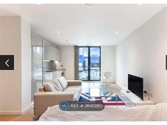 Studio To Rent In One The Elephant, London, SE1