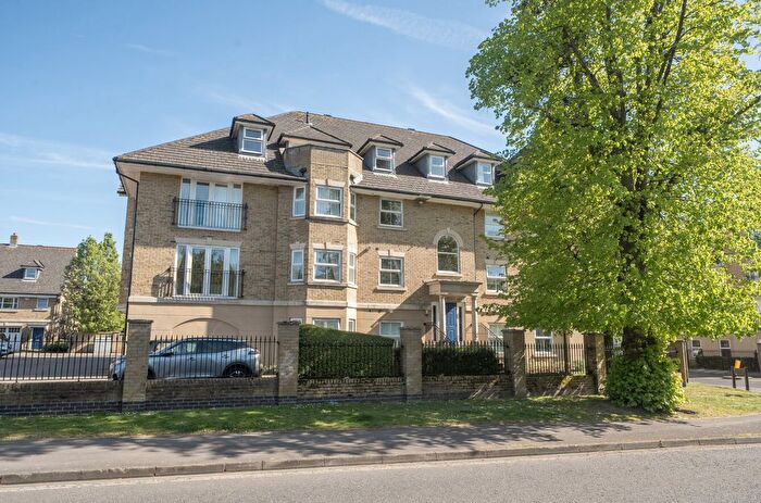 1 Bedroom Flat To Rent In Marshall Square, Southampton, Hampshire, SO15