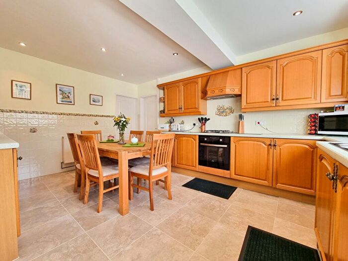 4 Bedroom Detached House For Sale In Pennard Drive, Southgate, Swansea, City And County Of Swansea., SA3
