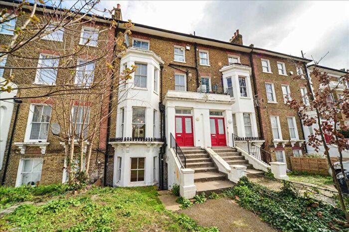 2 Bedroom Apartment To Rent In Lee High Road, London, SE12