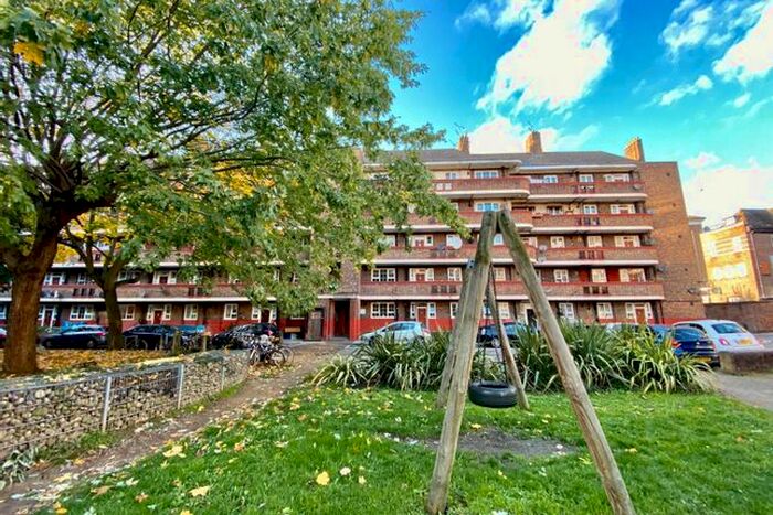 3 Bedroom Flat To Rent In Falmouth Road, London, SE1