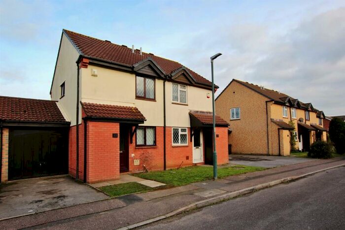 2 Bedroom Semi-Detached House To Rent In Cucklington Gardens, Bournemouth, BH9