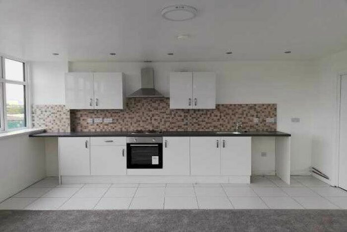 2 Bedroom Flat To Rent In Tamebridge Industrial Estate, Birmingham B42