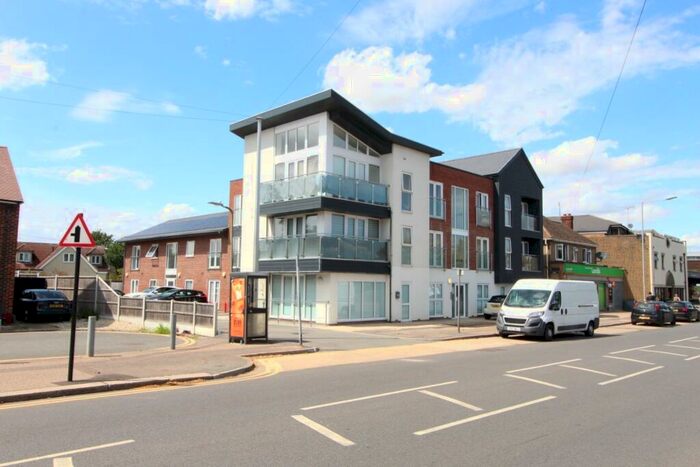 2 Bedroom Apartment To Rent In Viscount House, Rochford Road, Southend-on-Sea, SS2
