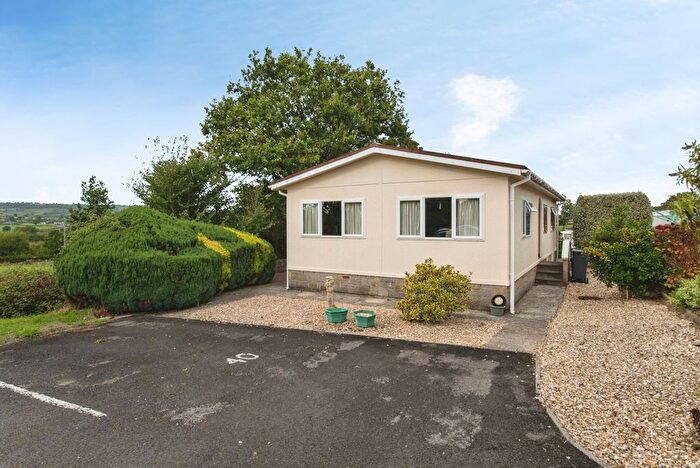2 Bedroom Property For Sale In The Orchard, Otter Valley Park, Honiton, Devon, EX14