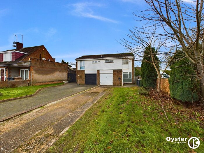 3 Bedroom Property To Rent In Vincent Road, Luton, LU4