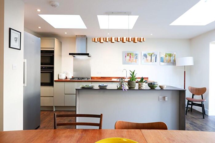 3 Bedroom Terraced House For Sale In Raglan Road, Bristol, BS7