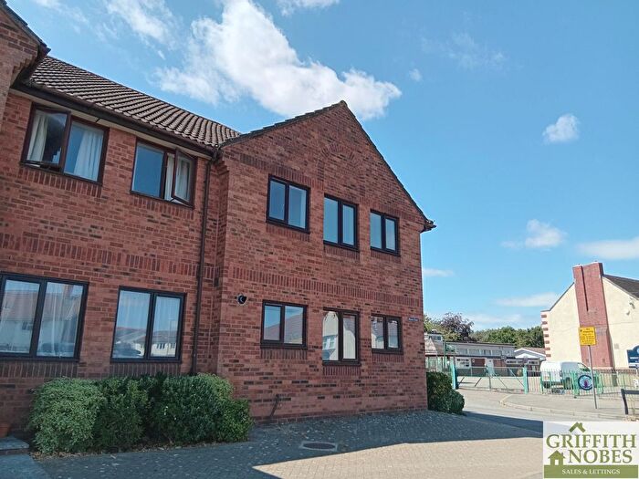 2 Bedroom Flat To Rent In Marybrook Street, Berkeley, Gloucestershire, GL13