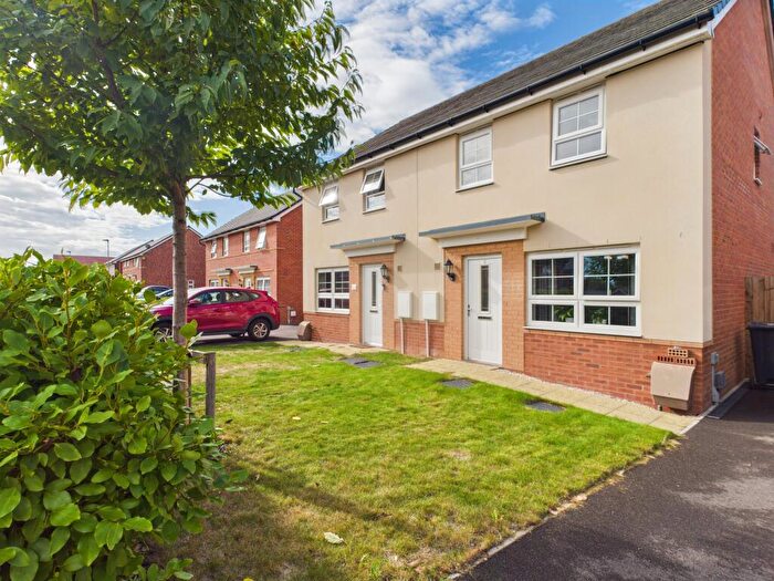 3 Bedroom Semi-Detached House To Rent In St.Agnes Close, Bedhampton, Havant, PO9