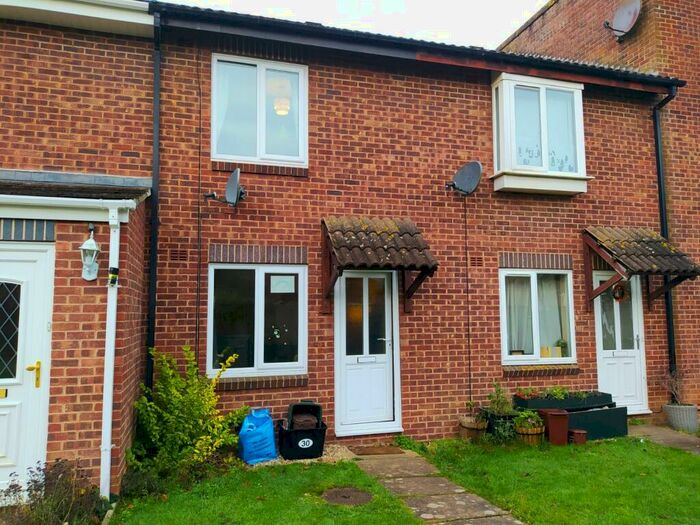 2 Bedroom House To Rent In Laburnum Close, Frome, Somerset, BA11