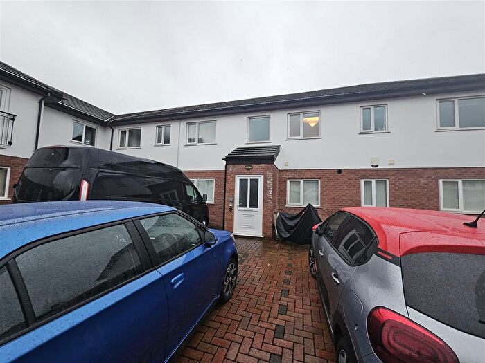 2 Bedroom Flat To Rent In Redcliffe Avenue, Canton, Cardiff, CF5