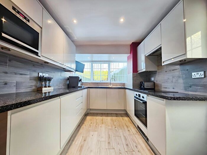 3 Bedroom Detached House For Sale In Pendle Fields, Fence, Burnley, Lancashire, BB12