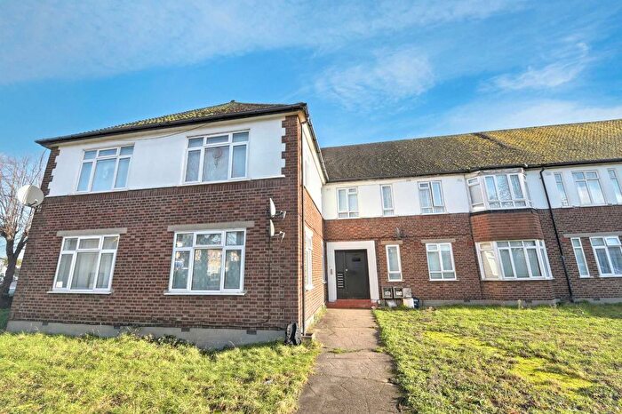 3 Bedroom Flat For Sale In Selhurst New Road, London, SE25