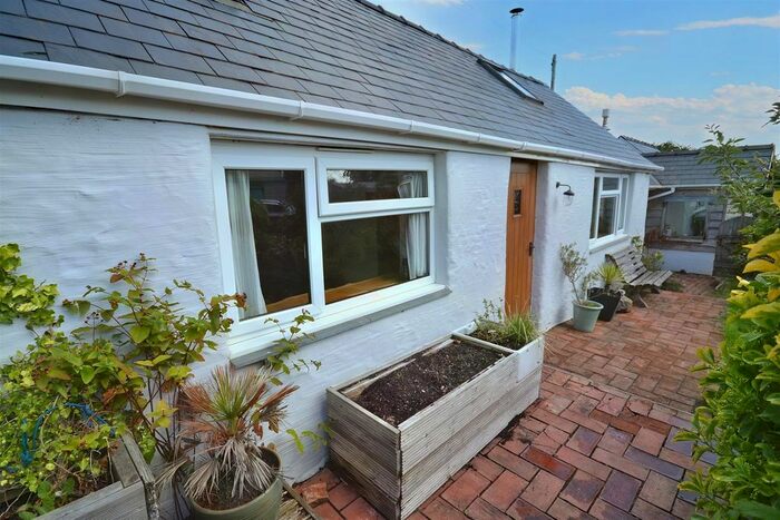 2 Bedroom Cottage For Sale In Keeston, Haverfordwest, SA62