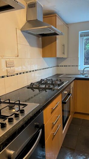 7 Bedroom Terraced House To Rent In Cranbrook Street, Cathays, Cardiff, CF24