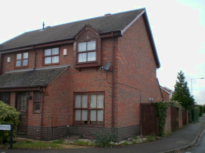3 Bedroom Semi-Detached House To Rent In Clover Avenue, Bedford, MK41