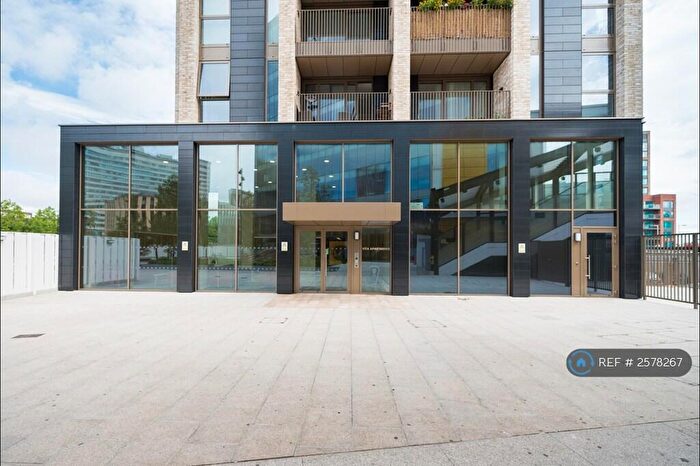 1 Bedroom Flat To Rent In Caithness Walk, East Croydon, CR0