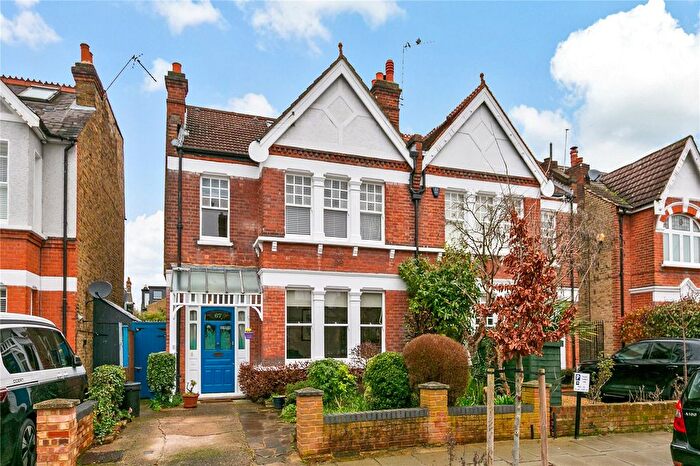 5 Bedroom Semi Detached House For Sale In Teddington Park, Teddington, TW11