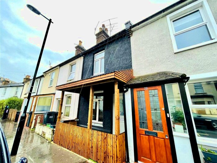 3 Bedroom Detached House To Rent In Keens Road, Croydon, CR0