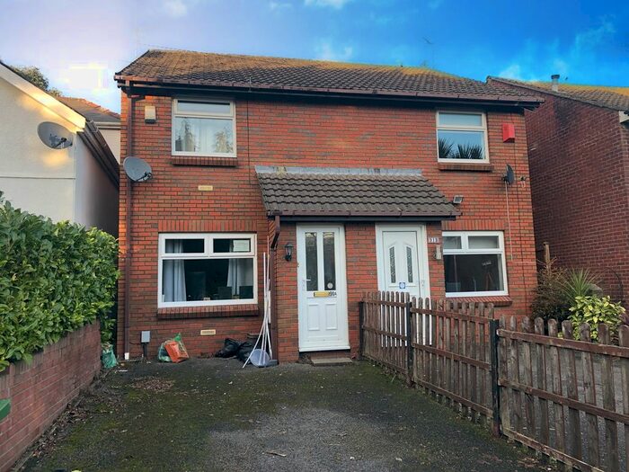 3 Bedroom Property To Rent In Hollybush Road, Cardiff CF23