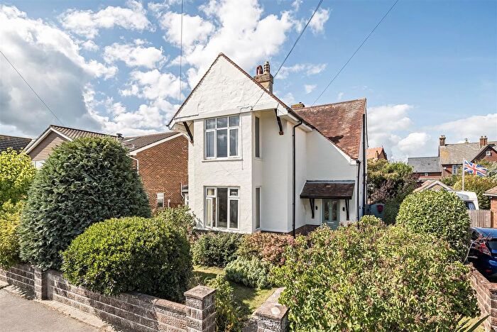 2 Bedroom Flat For Sale In Studland Road, Lee-On-The-Solent, PO13