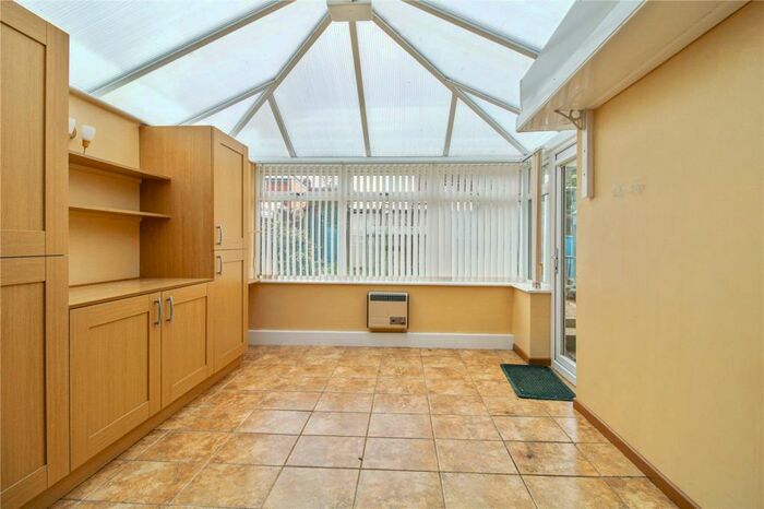 2 Bedroom Bungalow For Sale In Chalky Bank Road, Rainham, Gillingham, Kent, ME8