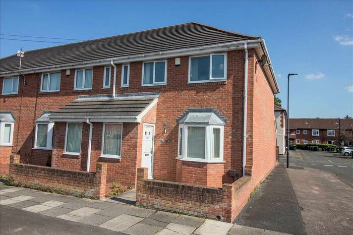 3 Bedroom Terraced House To Rent In Barras Avenue, Annitsford, Annitsford, NE23