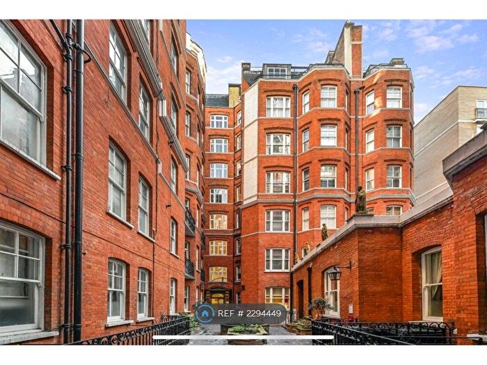 4 Bedroom Flat To Rent In Westminster Palace Gardens, London, SW1P