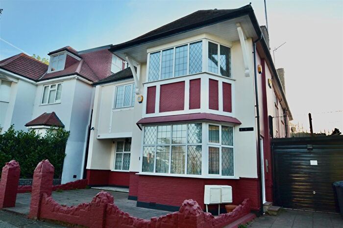 1 Bedroom Flat To Rent In Finchley Road, London, NW11