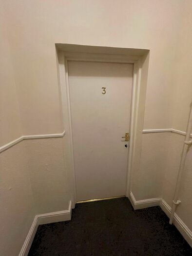 2 Bedroom Flat To Rent In Orchard Place, Weston-Super-Mare, BS23