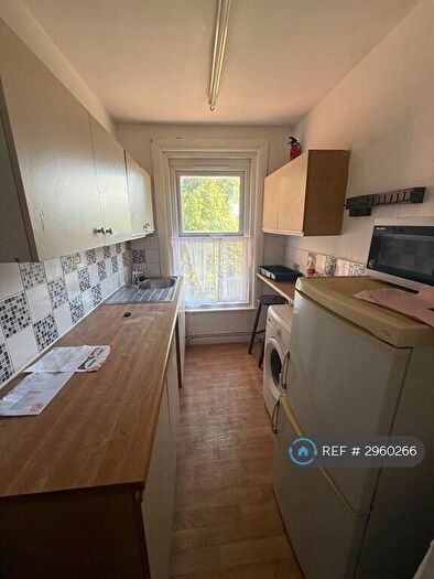 2 Bedroom Flat To Rent In Princes Avenue, Grimsby, DN31