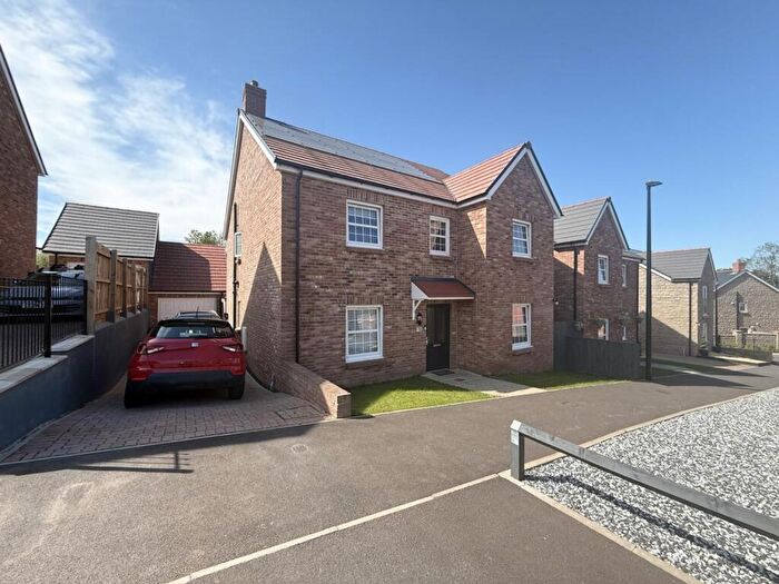4 Bedroom Detached House For Sale In Abbey Woods, Llantarnam, Cwmbran, NP44