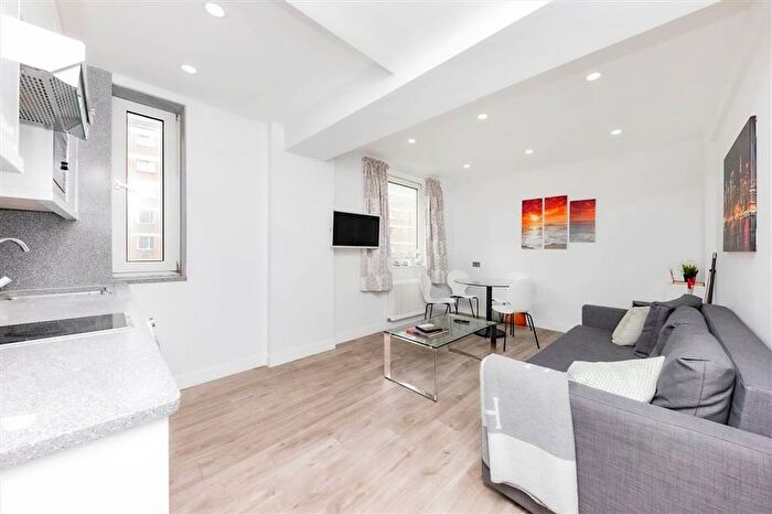 1 Bedroom Flat To Rent In Chelsea Cloisters, Sloane Avenue, SW3