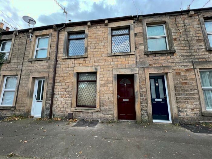 2 Bedroom House To Rent In Hala Road, Lancaster, LA1