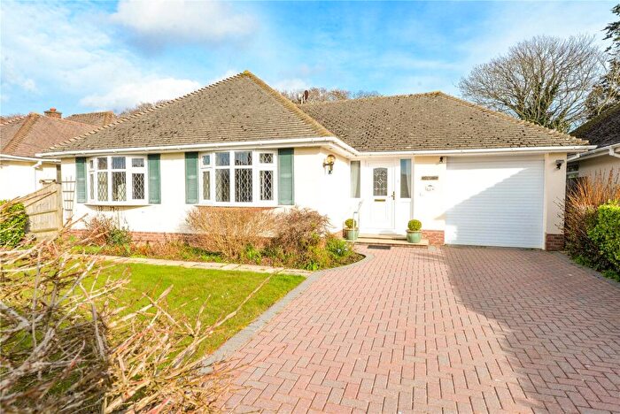 3 Bedroom Bungalow For Sale In Barton Croft, Barton On Sea, New Milton, Hampshire, BH25