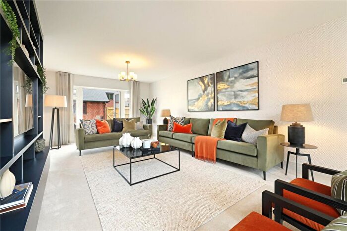 3 Bedroom Detached House For Sale In Willowbank Place, Send, Woking, Surrey, GU23
