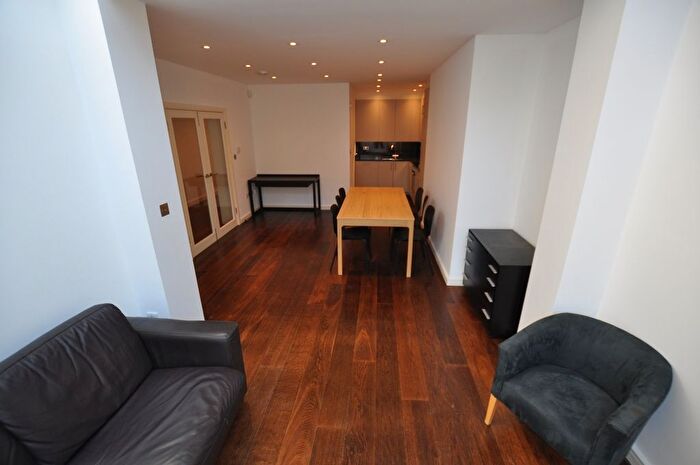 2 Bedroom Flat To Rent In Lexham Gardens, London, W8