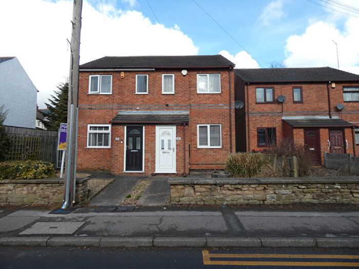 2 Bedroom Semi-Detached House To Rent In Blackwell Road, Huthwaite, NG17