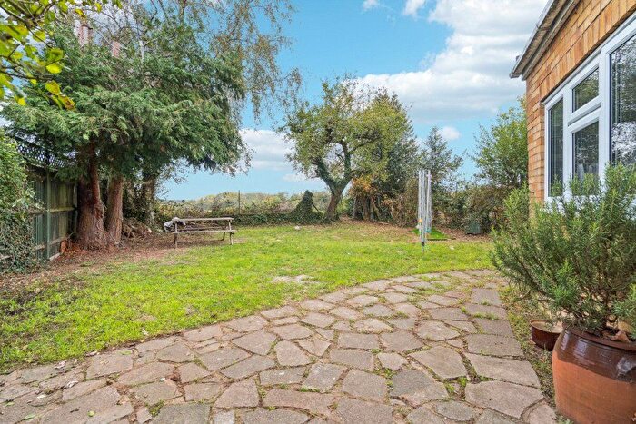 3 Bedroom End Of Terrace House For Sale In Ash Grove, Harefield, UB9