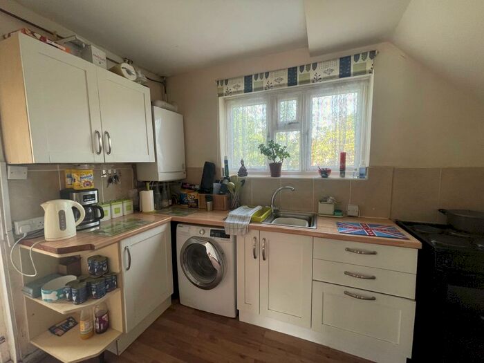 3 Bedroom End Of Terrace House To Rent In Thirlmere Road, Southampton, SO16