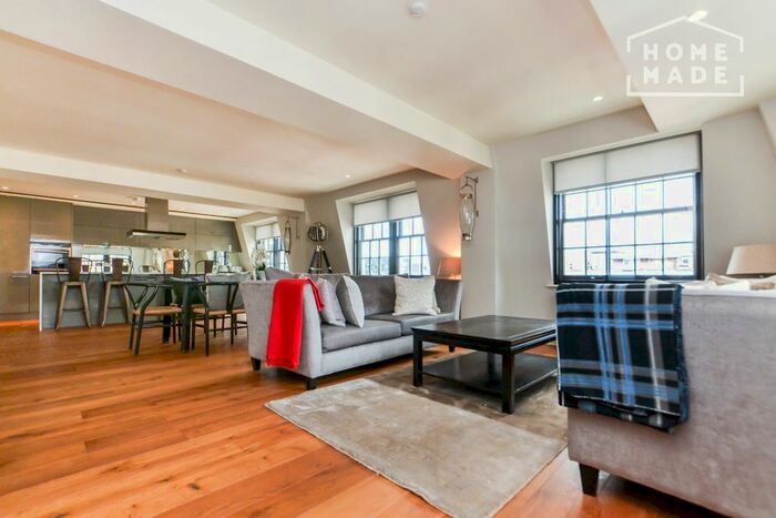 3 Bedroom Flat To Rent In Paramount House, Soho, W1F