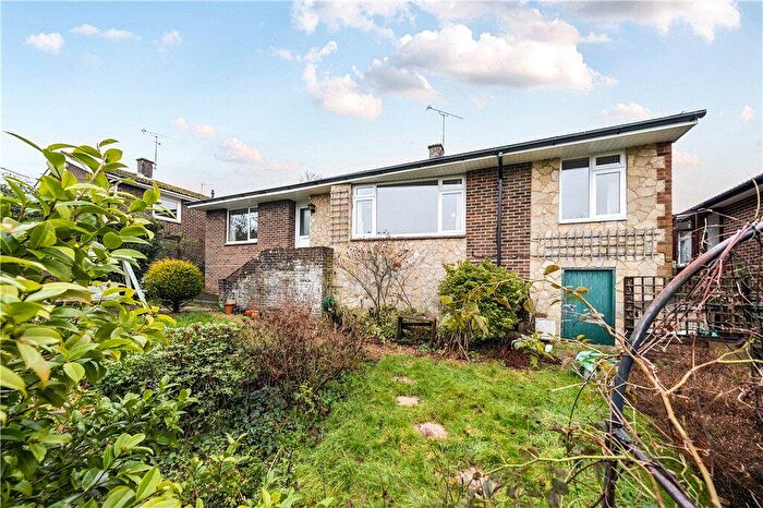 3 Bedroom Bungalow For Sale In Carisbrooke Court, Romsey, Hampshire, SO51